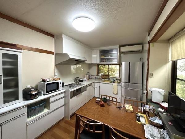 Charming 4DK House with Atelier and Garden - Photo 1