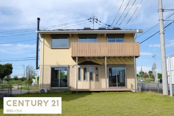 All-Electric Home with Luxury Wood Finishes in Azuma, Higashimatsuyama - Photo 1
