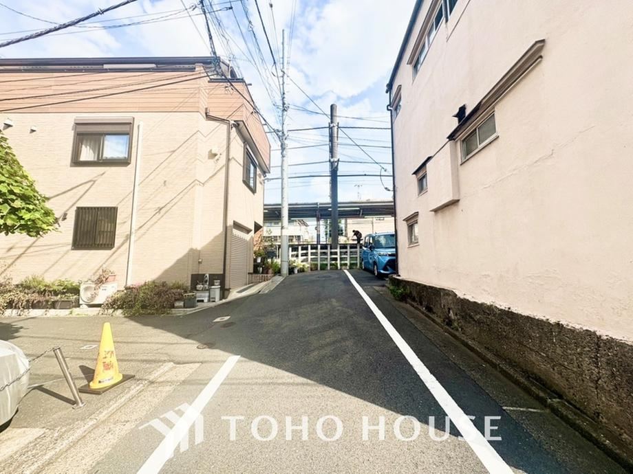 Spacious 3LDK Detached House in Ikebukuro Honcho, Toshima - Photo 1