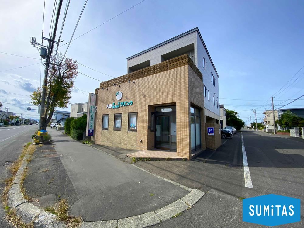 Elevator-Equipped Multi-Generational Home in Nopporo Sumiyoshi - Photo 1