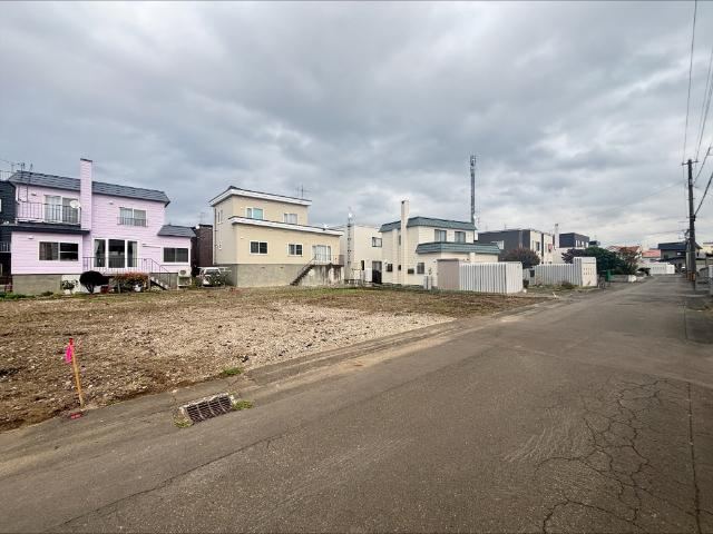 Spacious Land in Ebetsu City - Photo 1