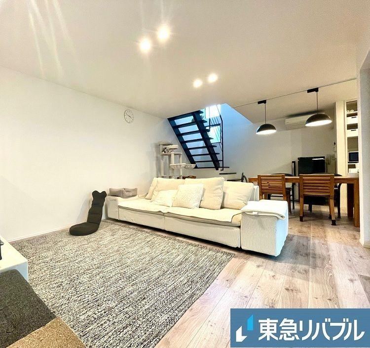 Modern 3LDK House in Misakacho, Nishinomiya - Photo 1