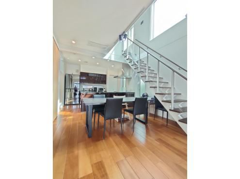Eco-Friendly 3LDK Home with Solar Power - Photo 1