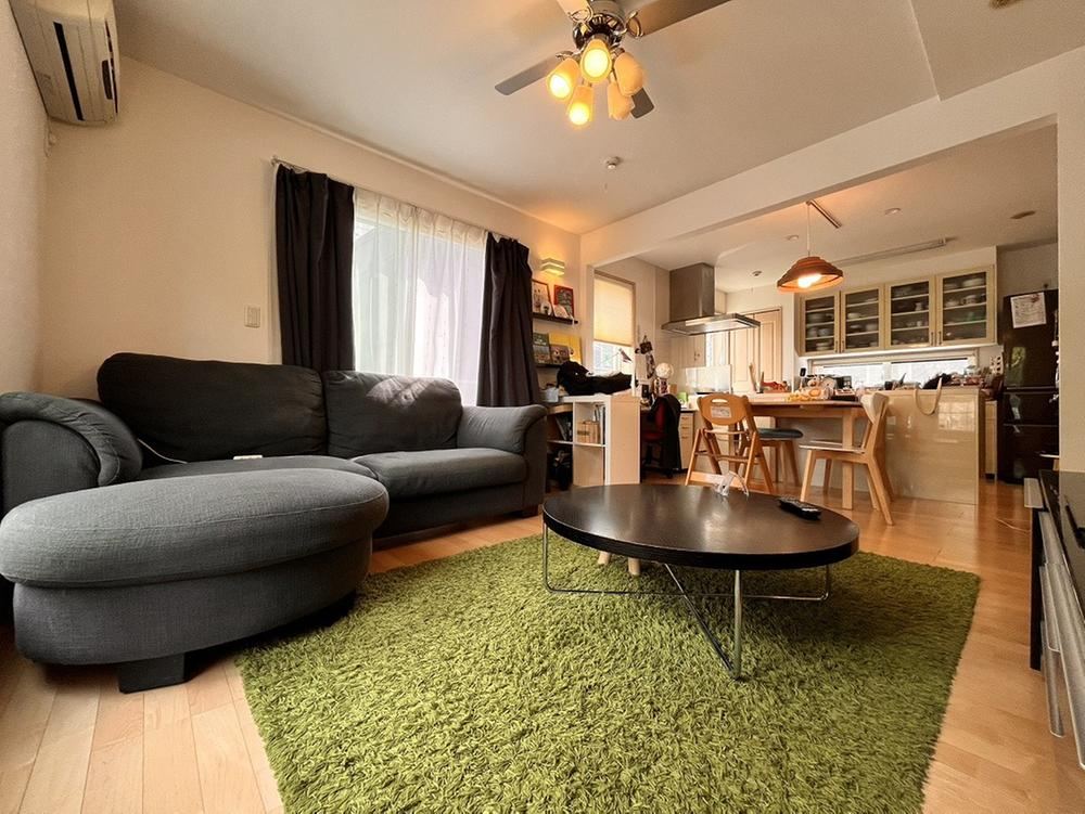 Modern 4LDK Detached House in Kita Ward, Kobe - Photo 1