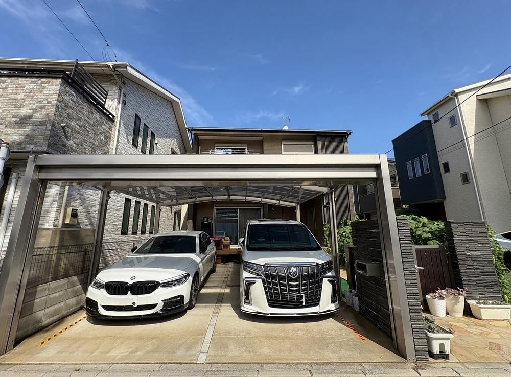 Spacious 4LDDKK House with Garage in Kawaguchi - Photo 1