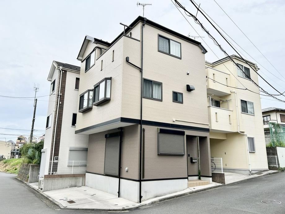 Modern 3LDK House in Hongo-dai - Photo 1
