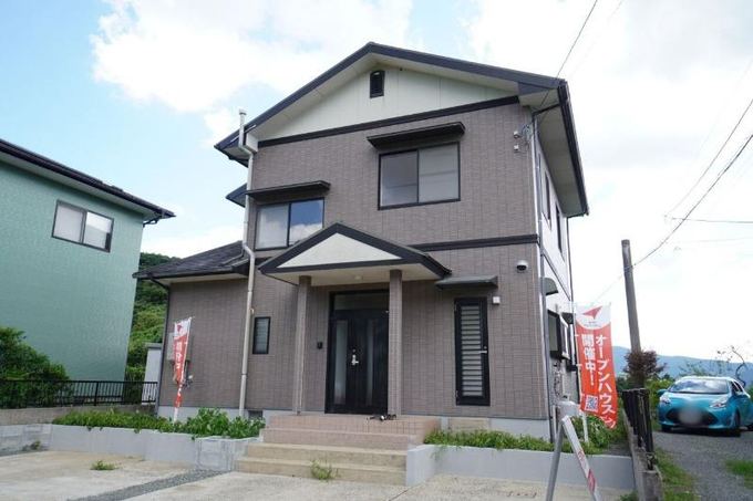 Renovated 4LDK Home in Sasebo - Photo 1