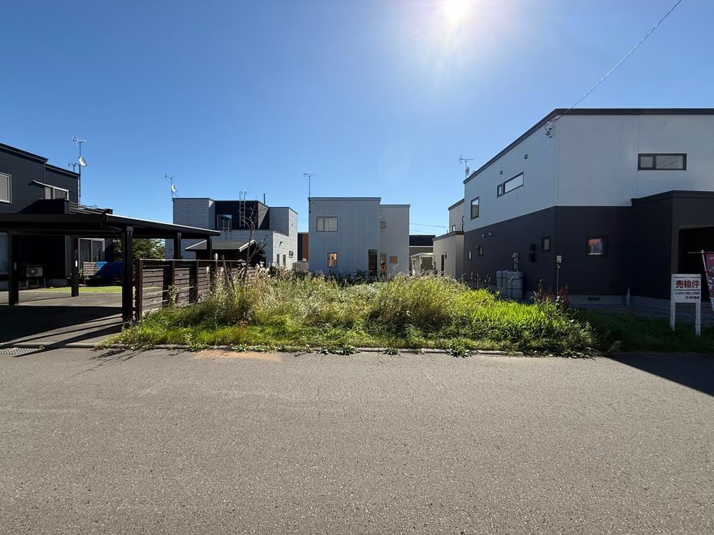 Northwest Facing Land in Ishikari - Photo 1