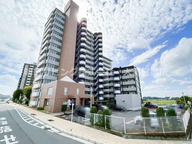 3LDK apartment in Iwatsuki Ward, Saitama - Photo 1