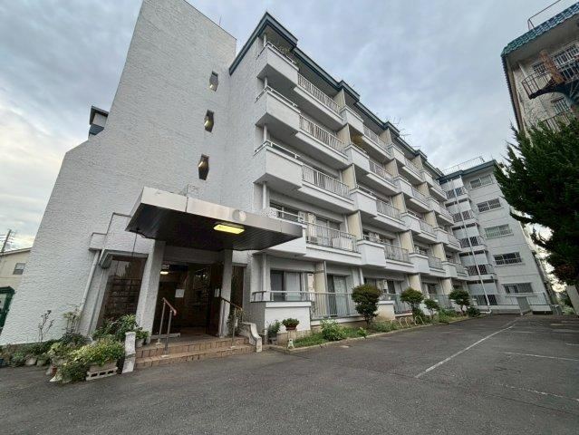 2DK Apartment 10 Minutes from Kairakuen Station - Photo 1