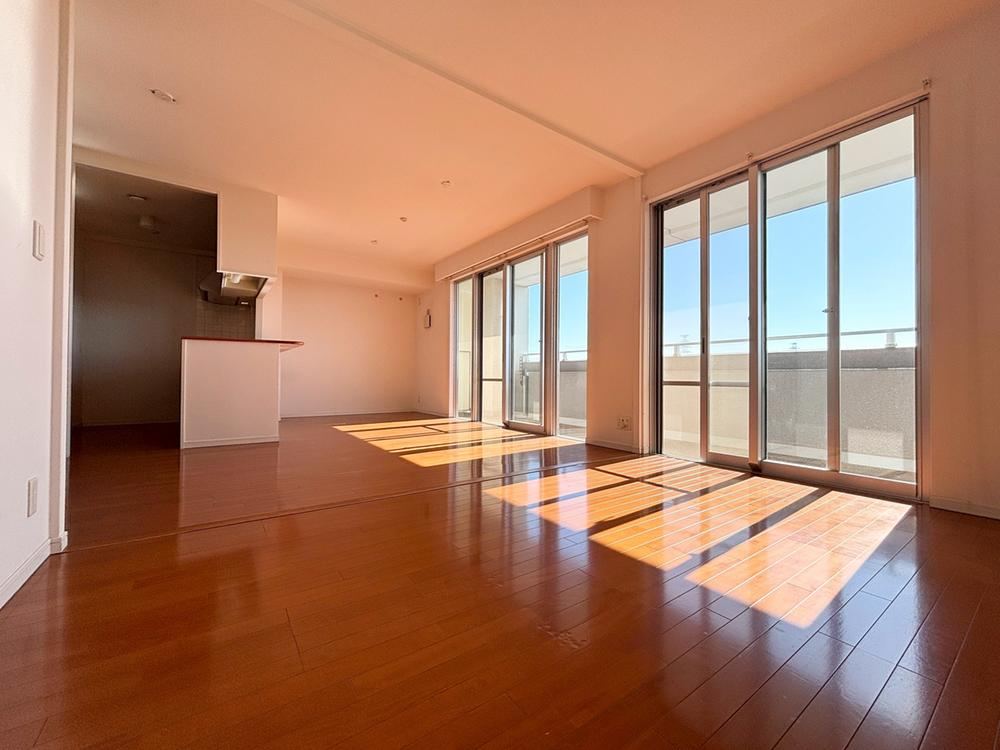 2DK apartment in Kita Ward, Sakai, Osaka - Photo 1