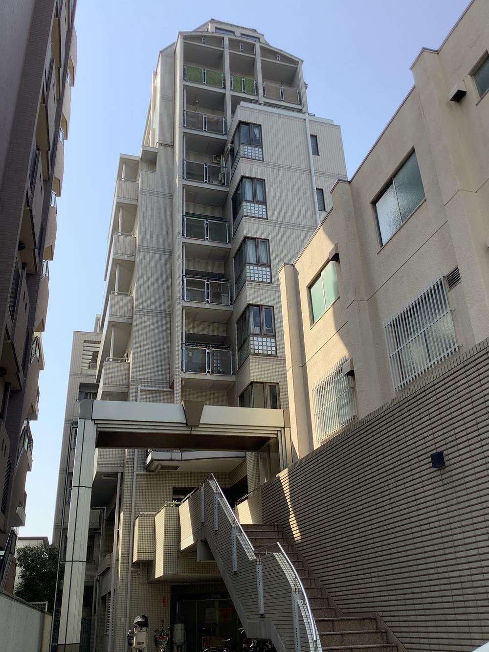 1LDK apartment in Tennoji Ward, Osaka - Photo 1