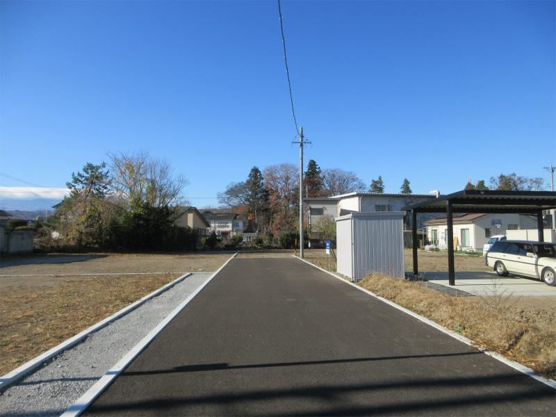 228 m² land in Saku, Nagano - Photo 1