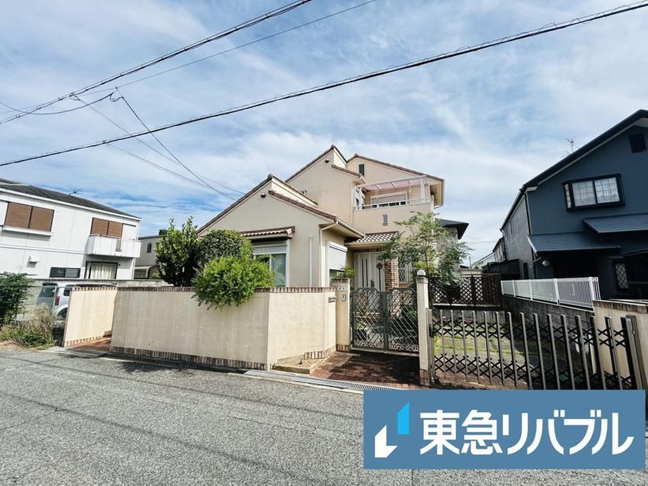 Spacious 4LDK House in Hamadera Showa-cho - Photo 1