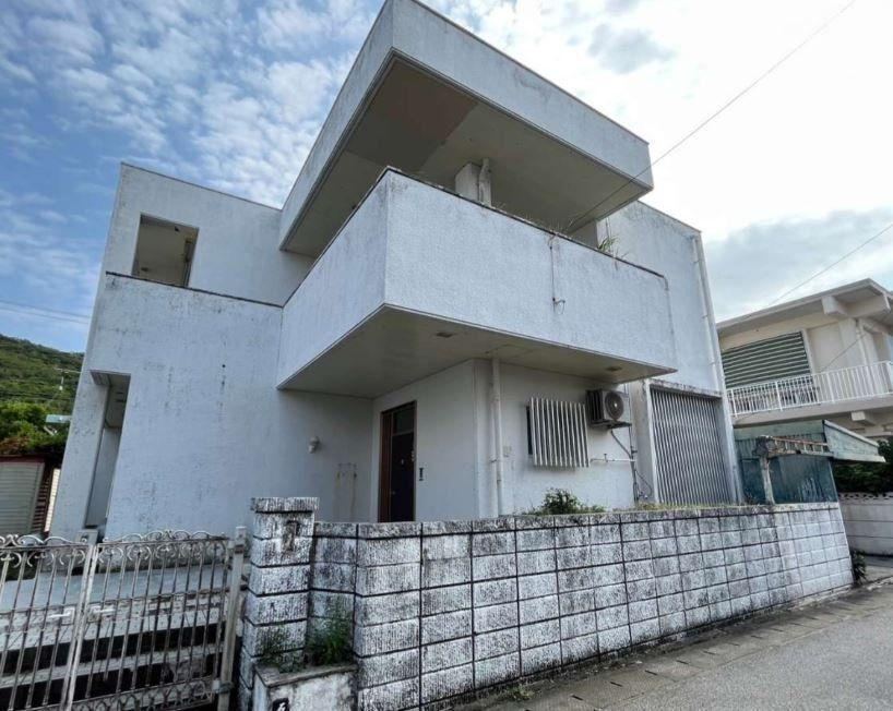 5LDK House with Inner Balcony in Chinen - Photo 1