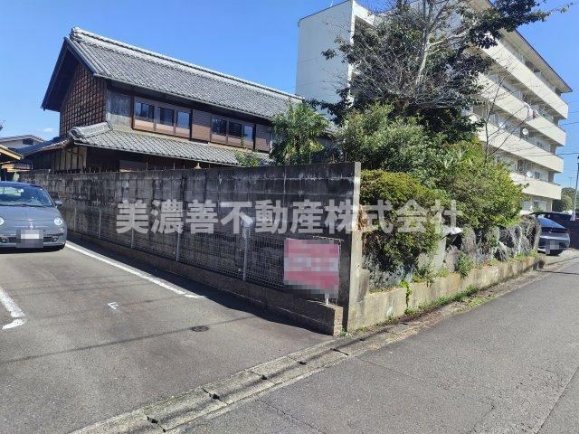 771 m² land in Gifu, Gifu - Photo 1