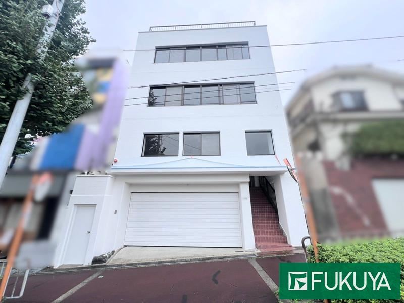 Sturdy 5K+S Detached House in Higashi-Toyonaka - Photo 1