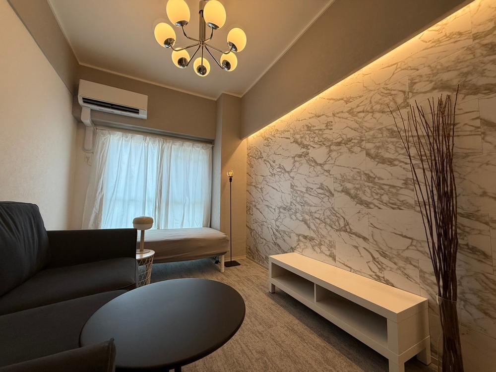 studio apartment in Aoi Ward, Shizuoka - Photo 1