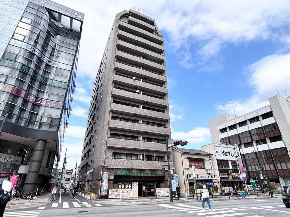 Sunny 3LDK Apartment in Yokoyama Town, Hachioji - Photo 1