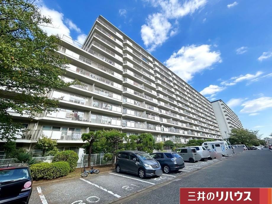 3LDK+S Apartment in Shibazaki - Photo 1