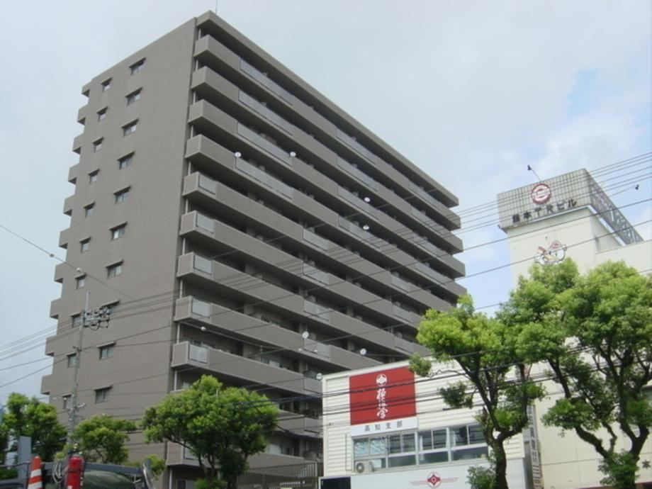 4LDK apartment in Kochi, Kochi - Photo 1