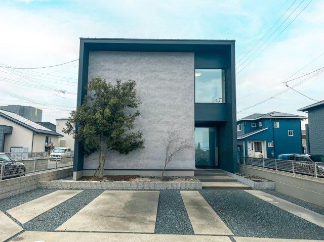 Contemporary 3LDK Near Higo-Otsu Station - Photo 1