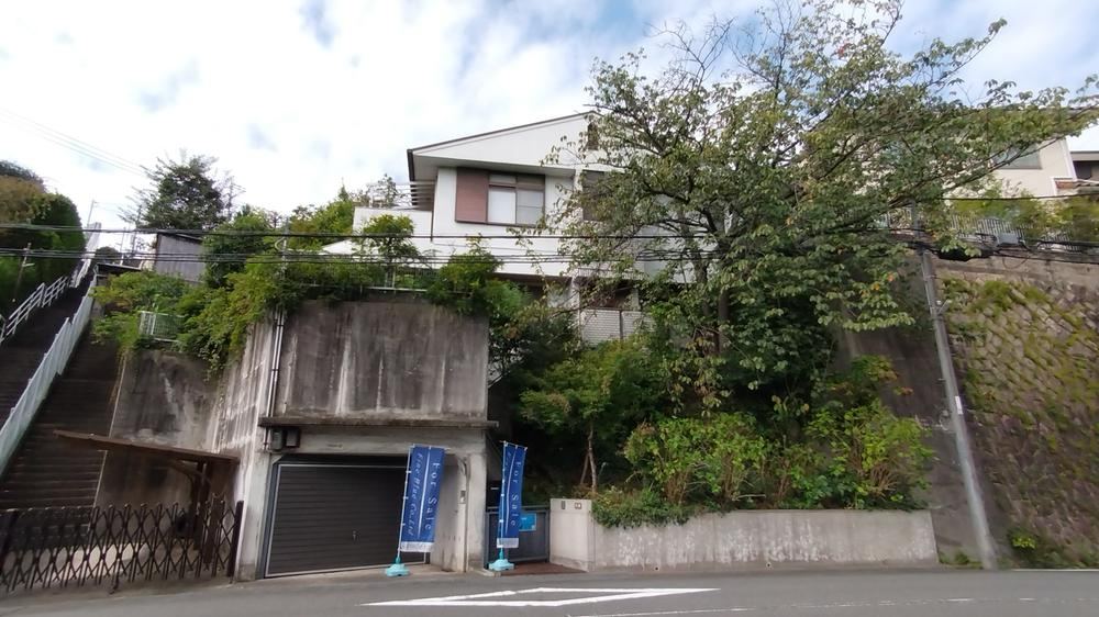 Charming 5DK House in Kōyōen, Nishinomiya - Photo 1