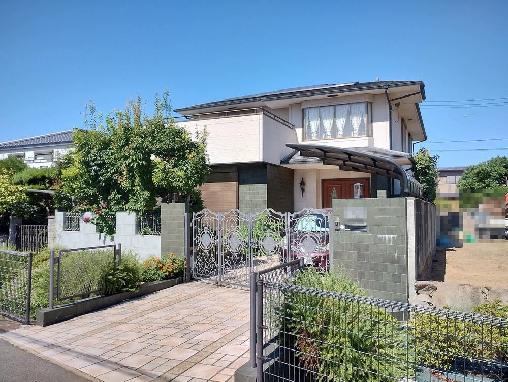 5LDK+S house in Yao, Osaka - Photo 1