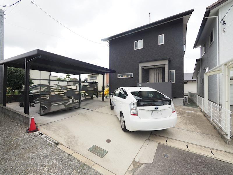 Charming 3LDK Detached House in Yamatomachi - Photo 1