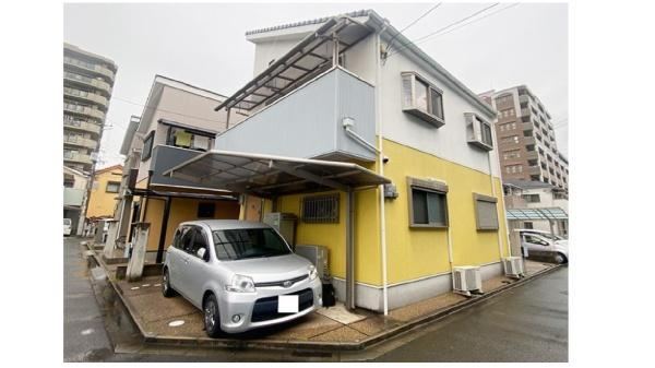 Renovated Corner Lot Home in Mikuriya Higashi - Photo 1