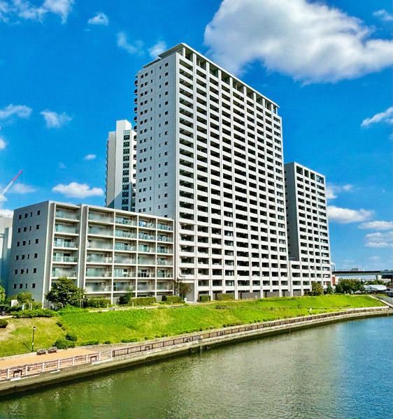 Spacious 3LDK Apartment in Large Complex in Adachi - Photo 1