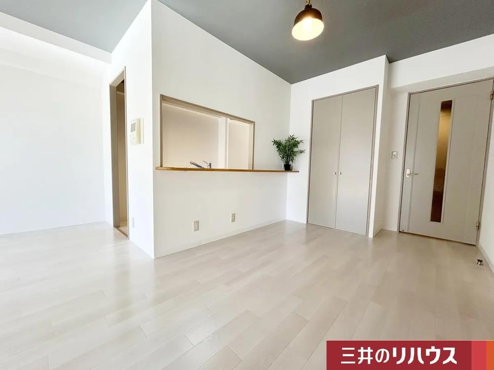 3LDK apartment in Nada Ward, Kobe, Hyogo - Photo 1