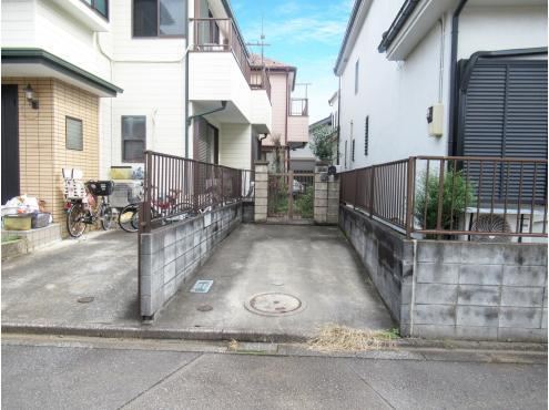 Charming 4DK House in Quiet Takagi Area - Photo 1