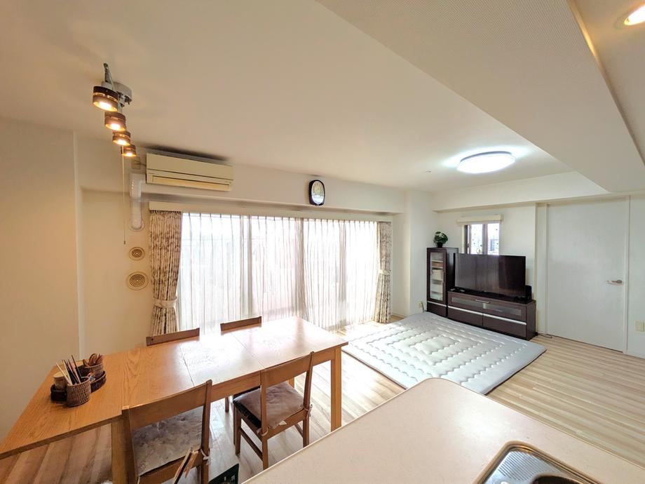 Top Floor Corner Unit with Rooftop Balcony in Adachi - Photo 1