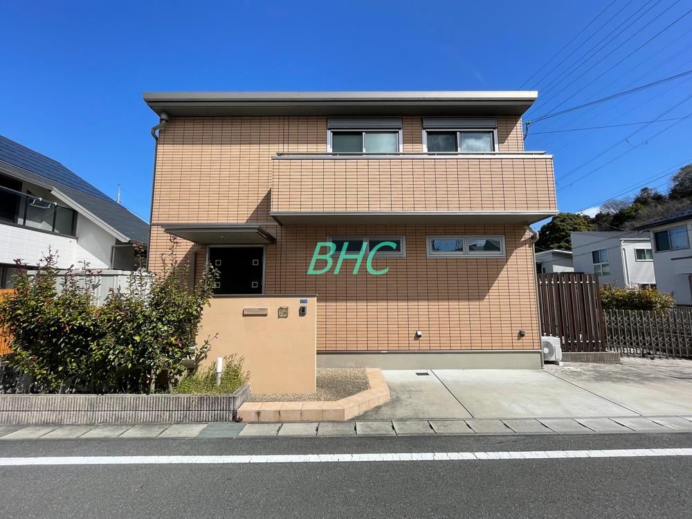 3LDK Sekisui Heim House in Otsu - Built in 2017 - Photo 1