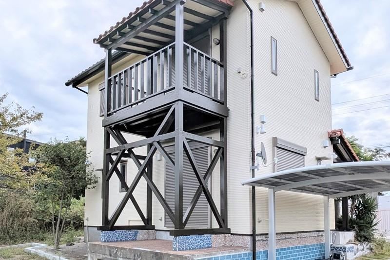 Oceanview Home in Popular Resort Area - Photo 1