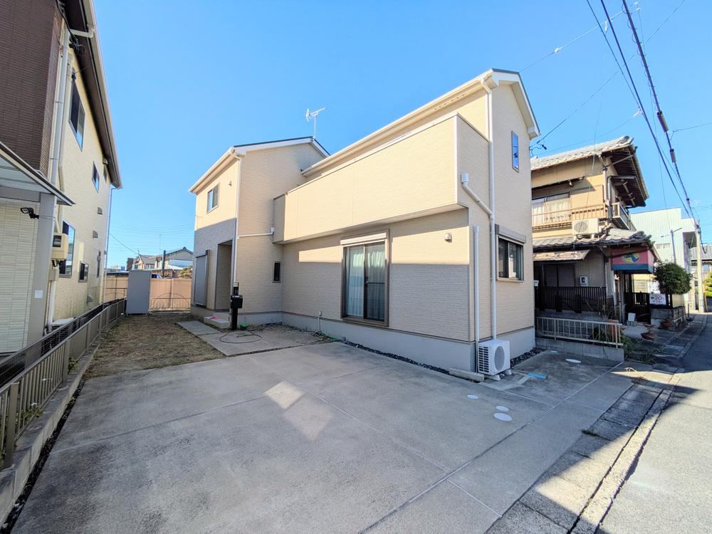 Newer 4LDK House in Sobue, Inazawa - Photo 1