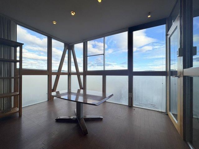 Spacious 3LDK+2S House in Maekaiminami, Kobe - Photo 1