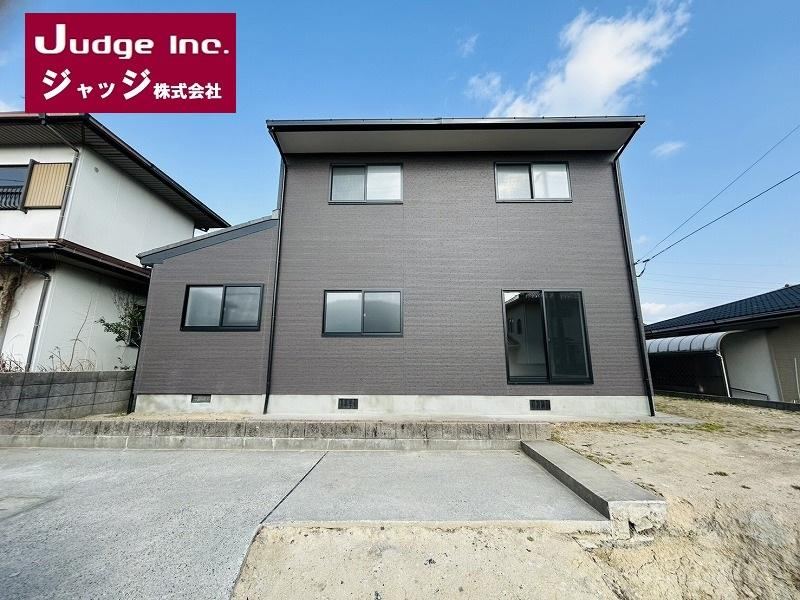 Renovated 4LDK Home in Ube - Photo 1