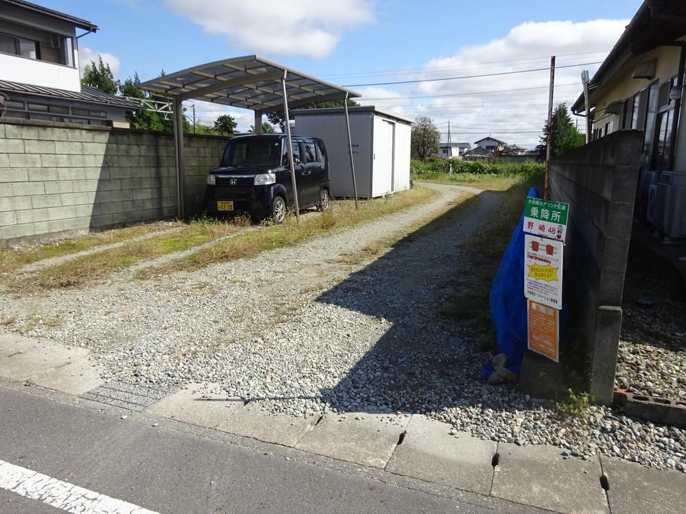 Prime Land Near Nozaki Station - Photo 1