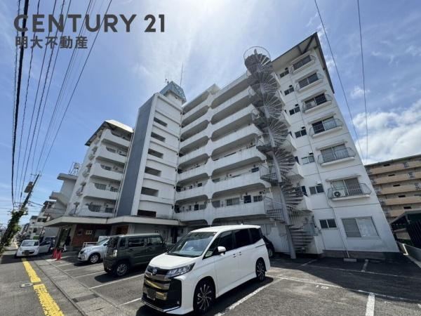 studio apartment in Miyazaki, Miyazaki - Photo 1