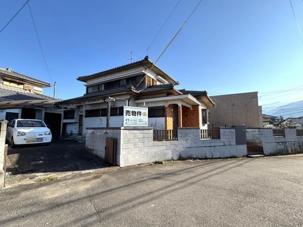 Versatile 5DK House in Niihama - Photo 1