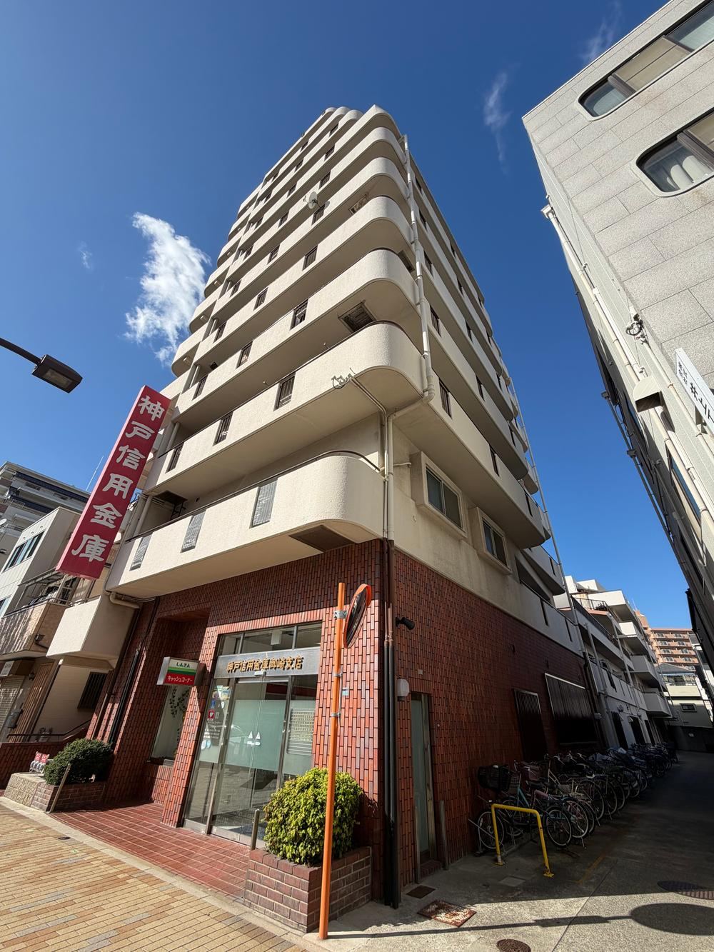 4DK apartment in Hyogo Ward, Kobe, Hyogo - Photo 1