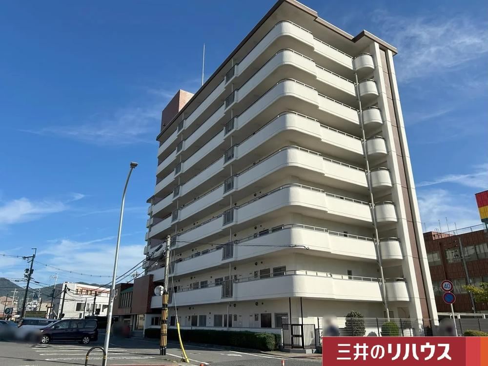2LDK apartment in Nara, Nara - Photo 1