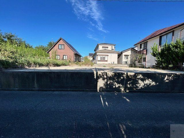 Quiet Residential Land in Niigata University Area - Photo 1
