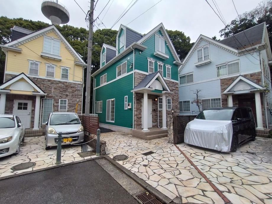 Stylish 2LDK+S House in Tokiwa-dai - Photo 1