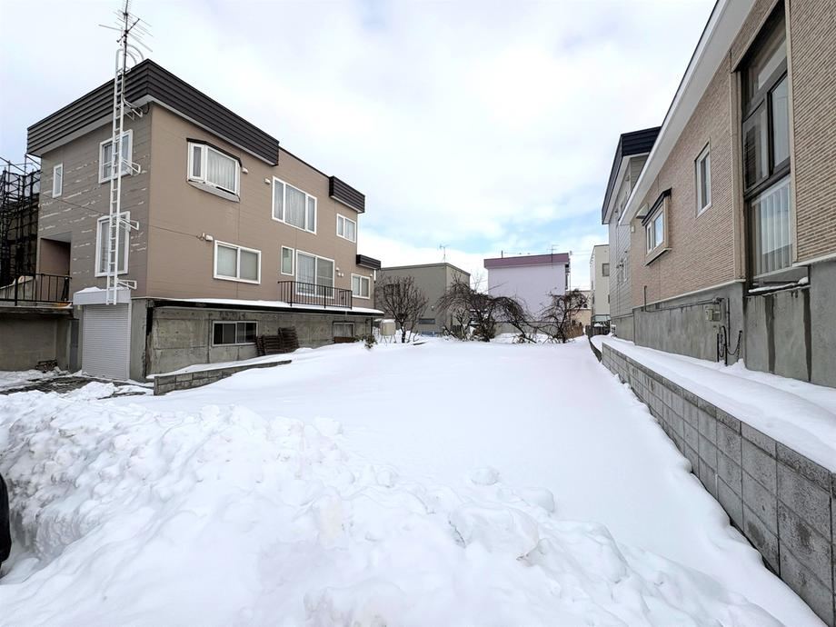 Build Your Dream Home on Spacious Land in Teine, Sapporo - Photo 1