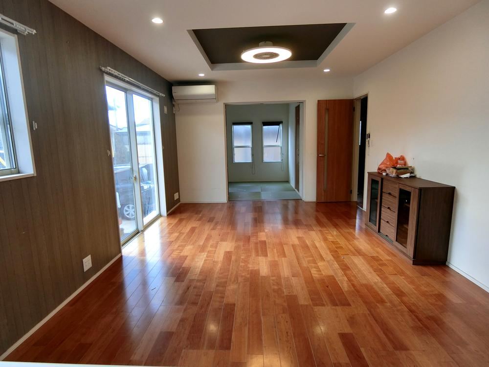 Newly Built 4LDK All-Electric Home - Photo 1