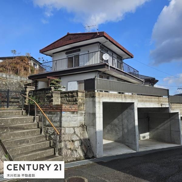 5DK house in Kure, Hiroshima - Photo 1
