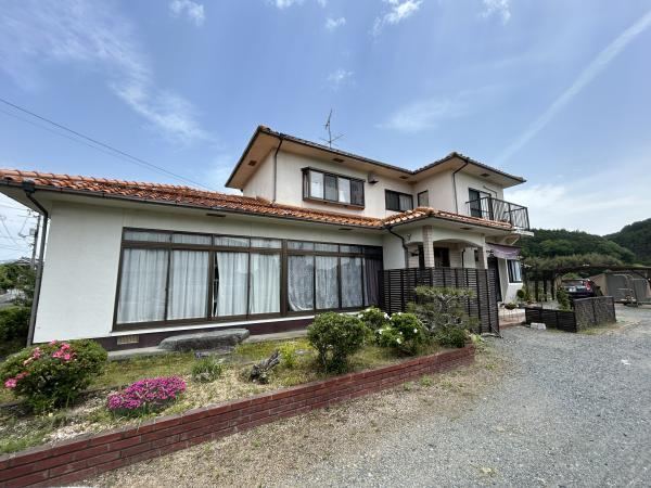 Spacious 6LDK House with Large Garden in Mimasaka - Photo 1